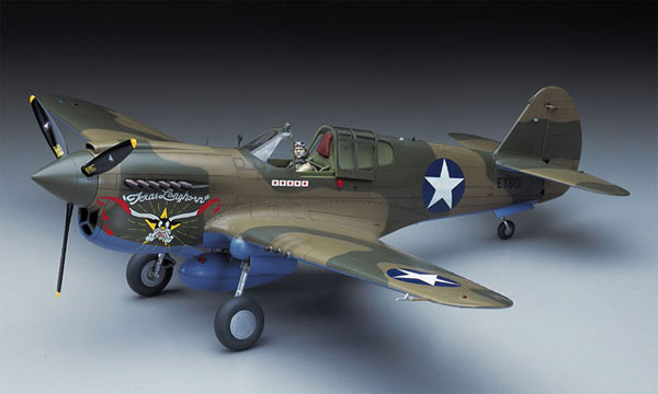 1/32 P-40E ウォーホーク プラモデル