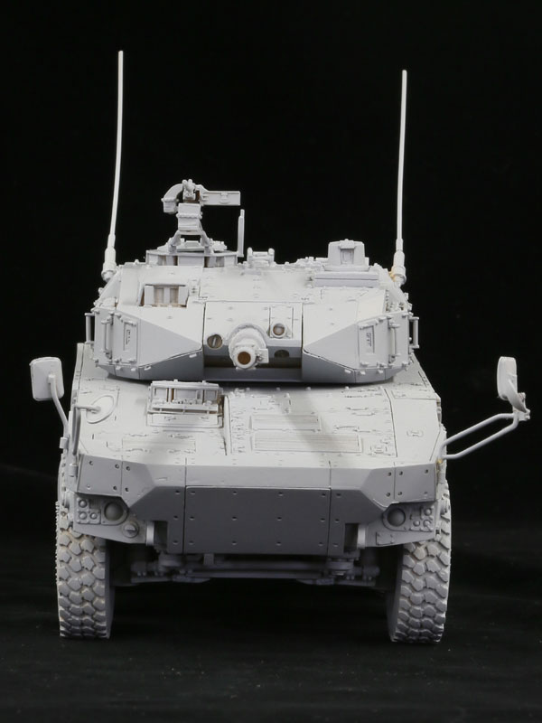 1/35 陸上自衛隊 機動戦闘車(試作タイプ) レジンキャストキット