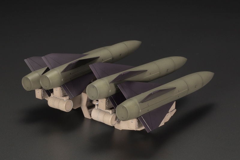 フレームアームズ 1/100 三二式三型 誘導弾 改良ホーク搭載型 轟雷 プラモデル