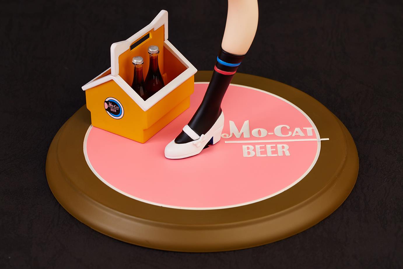 Mo-cat ビアガール イチゴちゃん
