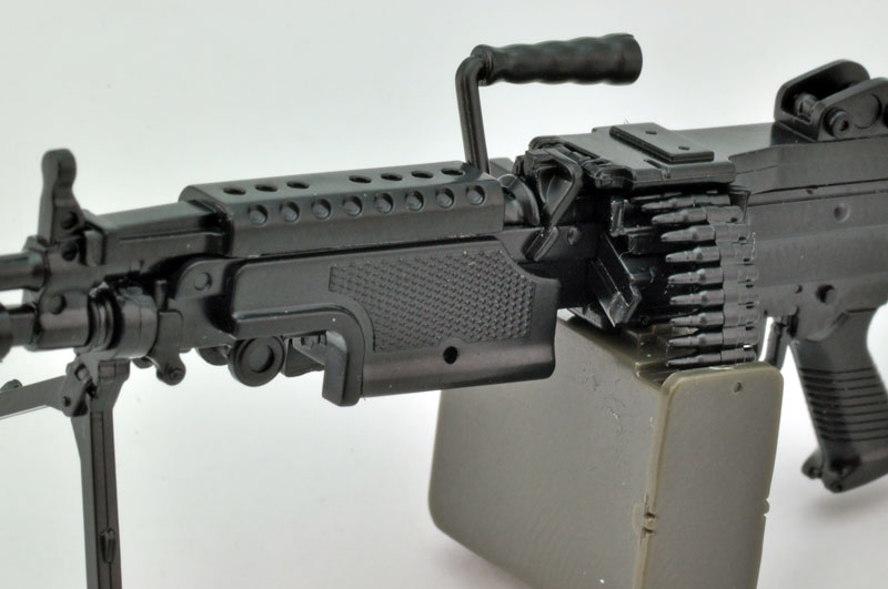 トミーテック リトルアーモリー 5.56mm機関銃